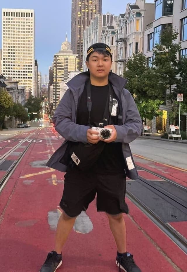 Light Profile Photo | Josiah Plett